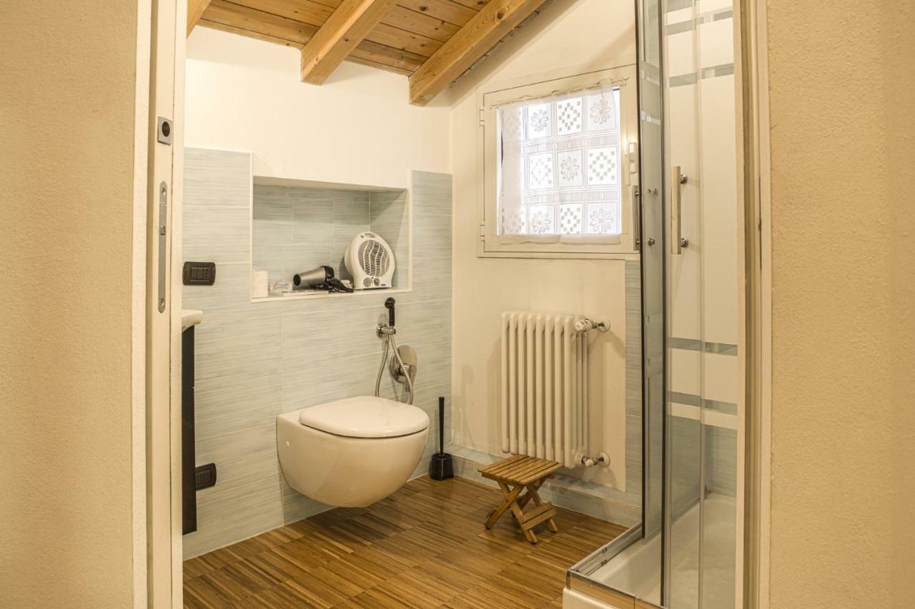 Casa Rosa Apartment Luisago Ngoại thất bức ảnh